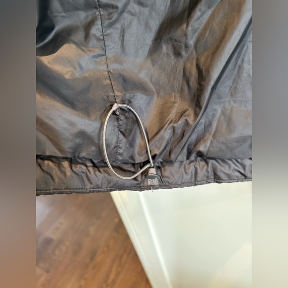 Women’s Size XS Patagonia Black Nano Puff® Vest - PrimaLoft® EUC - Picture 8 of 11